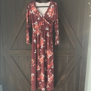Aooksmery Medium Burgundy floor length causal dress.